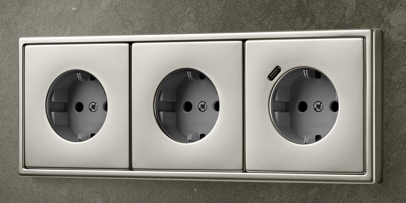 SCHUKO® Steckdosen mit USB bei E.T.S Elektrotechnik in Leipzig