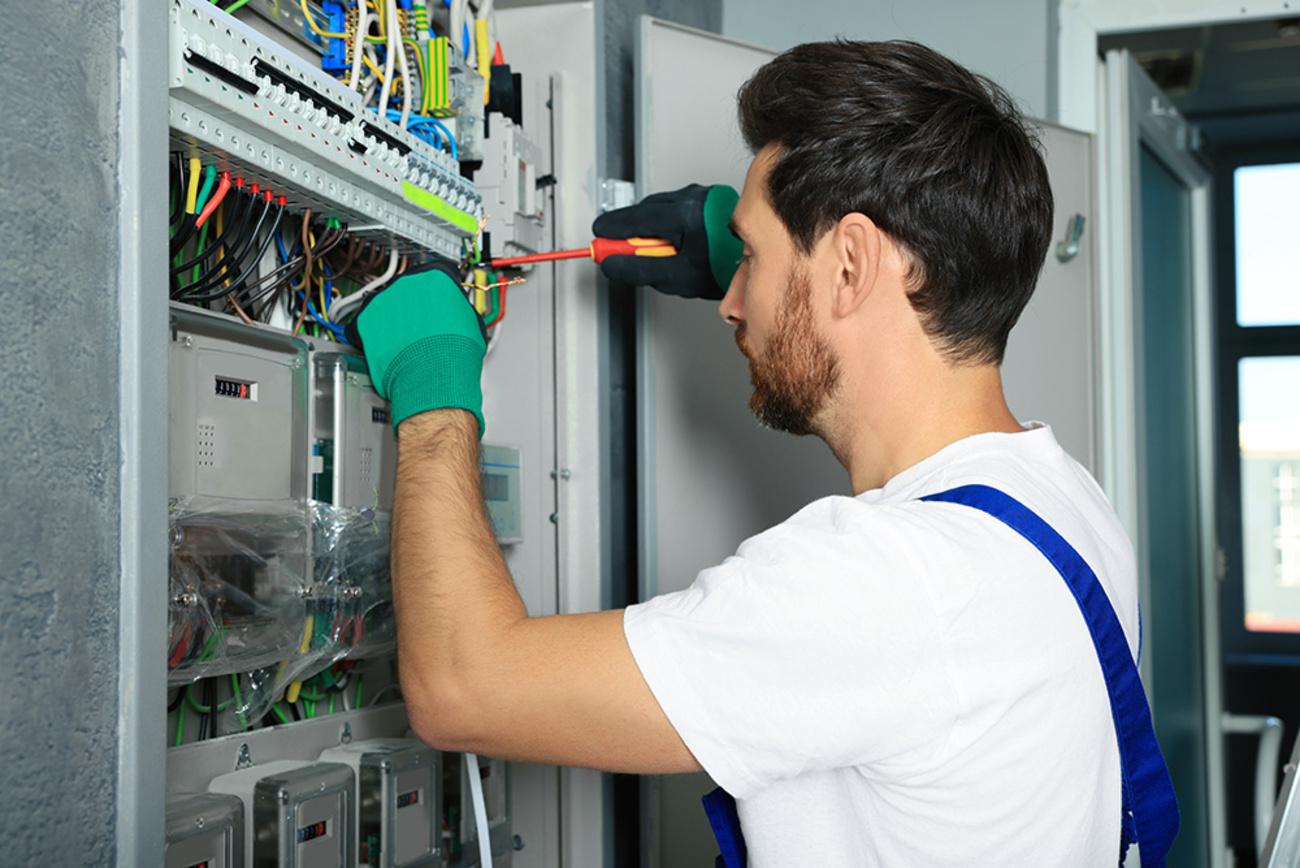 Nieder&shy;spannungs&shy;anlagen bei E.T.S Elektrotechnik in Leipzig